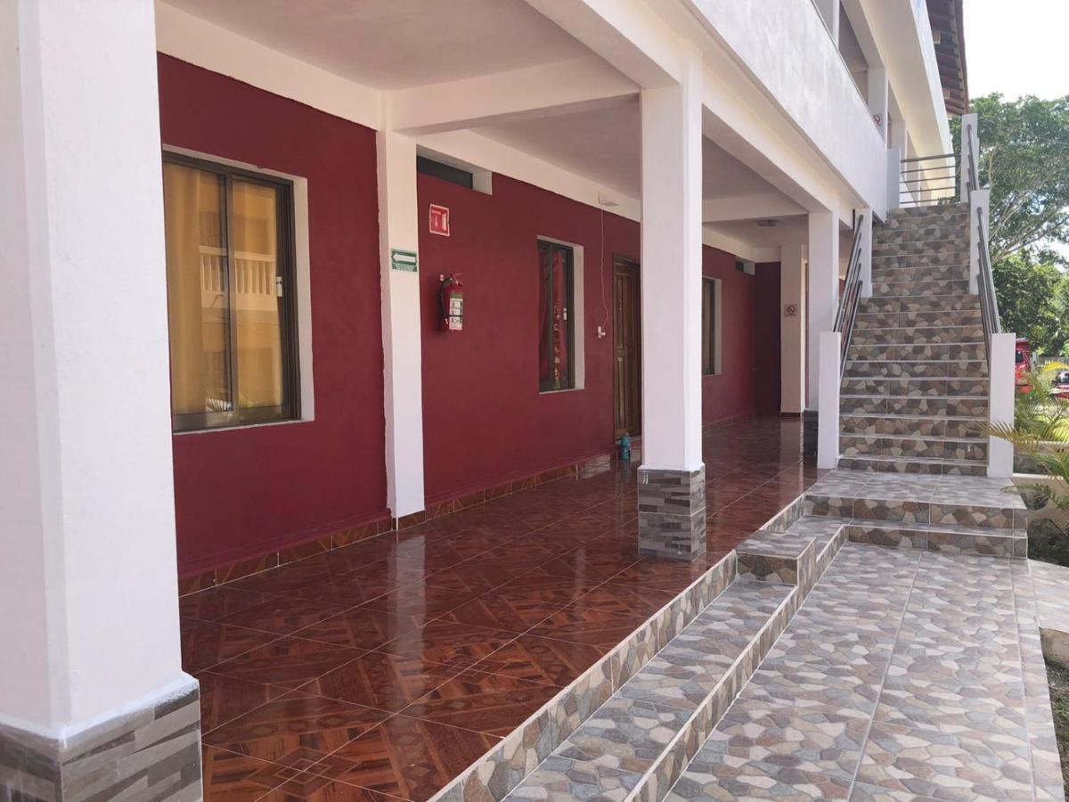 Hotel Villa Diamante Xpujil Exterior photo
